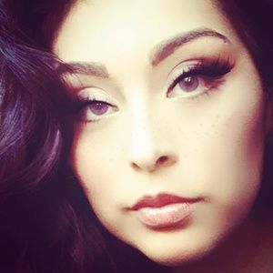 Meet your Posher, Sonya